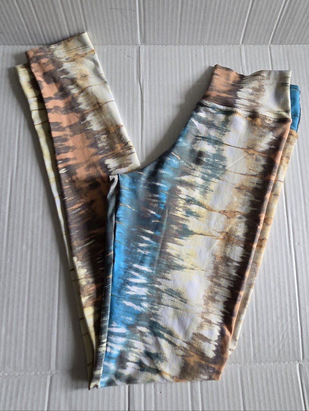 Liquido yoga pants leggings.  Size G.  Large.